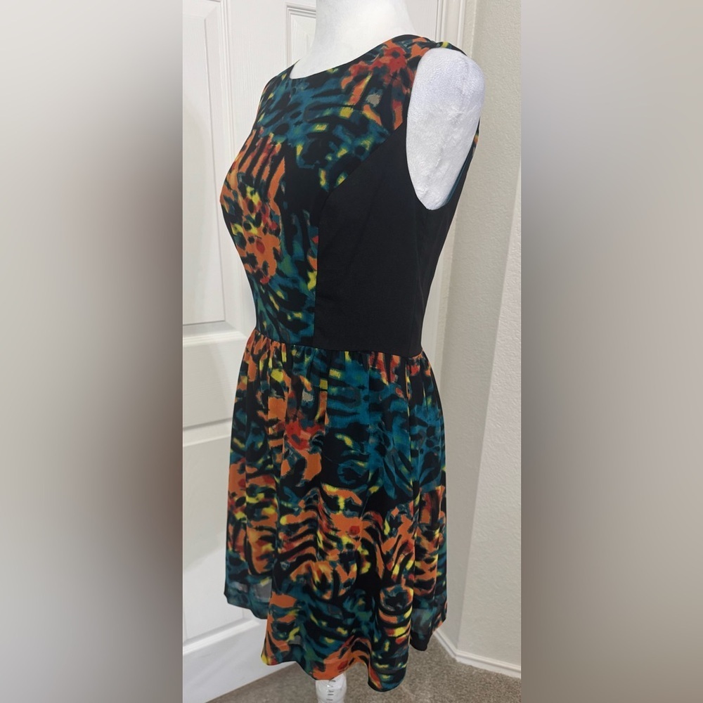 Kensie Fit and Flare Sleeveless Mini Dress Size M - Picture 6 of 9